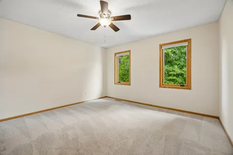 6699 Mulberry Circle E Chanhassen MN 55317