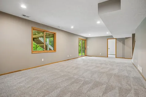6699 Mulberry Circle E Chanhassen MN 55317