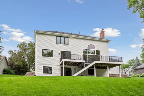 6699 Mulberry Circle E Chanhassen MN 55317
