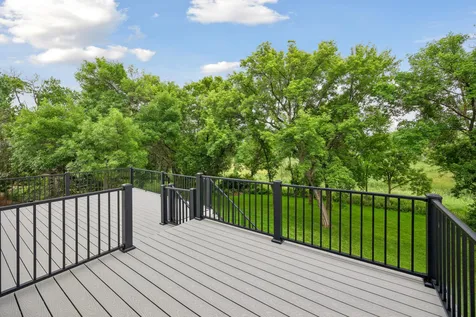 6699 Mulberry Circle E Chanhassen MN 55317