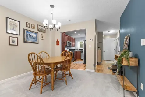 1860 Mcmenemy Street Maplewood MN 55117