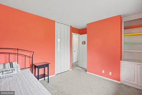 981 Oriole Drive Apple Valley MN 55124