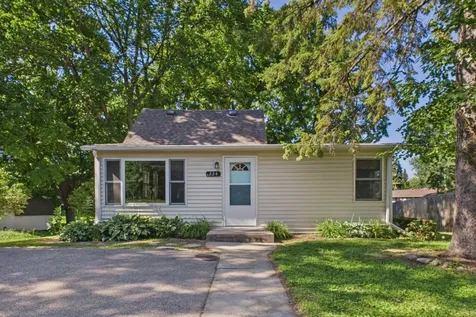 224 W 78th Street Chanhassen MN 55317