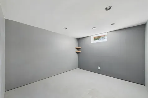 224 W 78th Street Chanhassen MN 55317