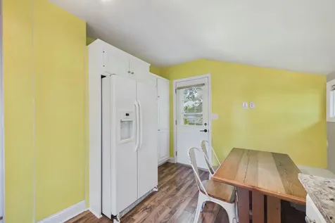 224 W 78th Street Chanhassen MN 55317