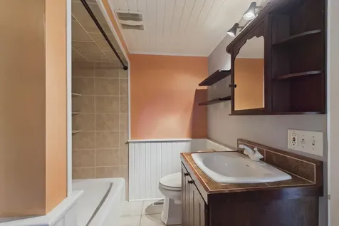 224 W 78th Street Chanhassen MN 55317