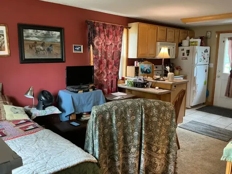 1912 N 6th Avenue N Moorhead MN 56560