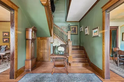 223 Walnut Street Saint Paul MN 55102