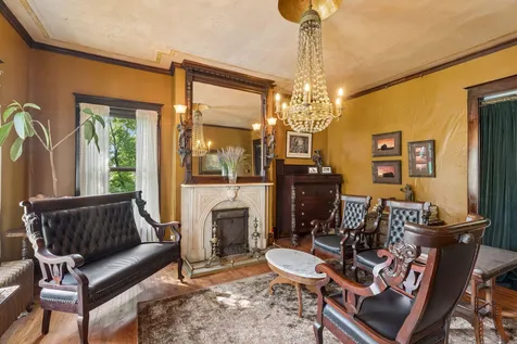 223 Walnut Street Saint Paul MN 55102