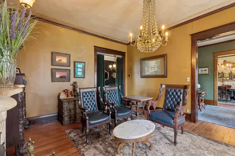 223 Walnut Street Saint Paul MN 55102