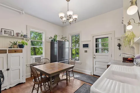 223 Walnut Street Saint Paul MN 55102