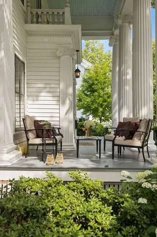 223 Walnut Street Saint Paul MN 55102
