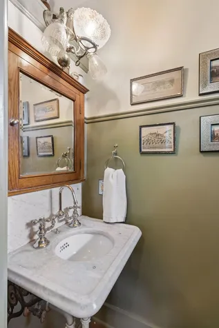 223 Walnut Street Saint Paul MN 55102