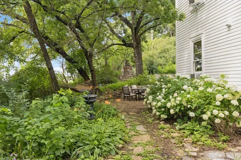 223 Walnut Street Saint Paul MN 55102