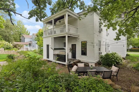 223 Walnut Street Saint Paul MN 55102