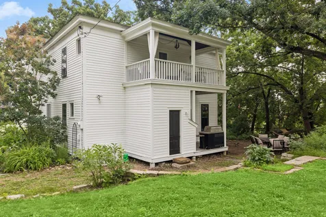 223 Walnut Street Saint Paul MN 55102