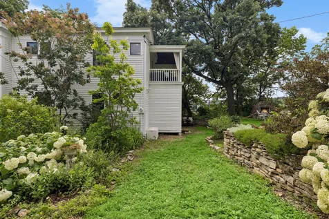 223 Walnut Street Saint Paul MN 55102