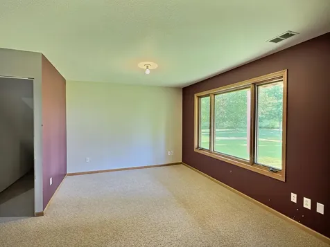 1051 County Road 39 NW Monticello MN 55362
