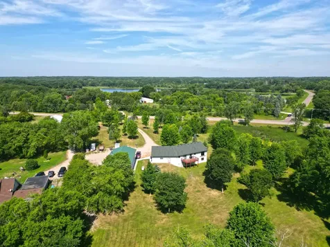 1051 County Road 39 NW Monticello MN 55362