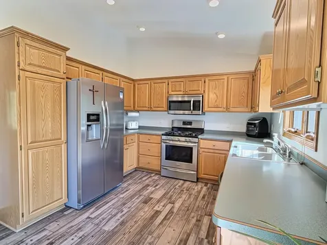 1051 County Road 39 NW Monticello MN 55362