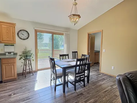1051 County Road 39 NW Monticello MN 55362