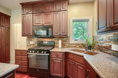 17141 Jefferson Court Lakeville MN 55044