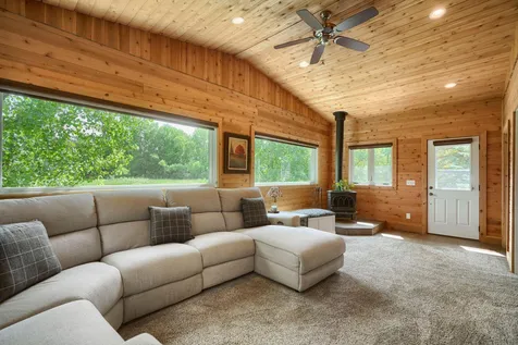 17141 Jefferson Court Lakeville MN 55044