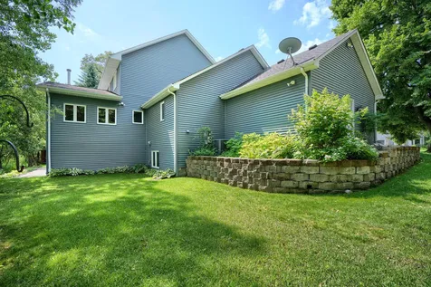 17141 Jefferson Court Lakeville MN 55044