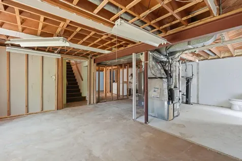 2122 Mesabi Avenue North Saint Paul MN 55109