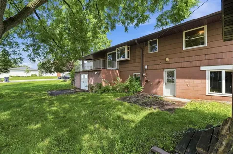 2122 Mesabi Avenue North Saint Paul MN 55109