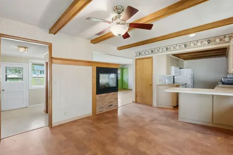 2122 Mesabi Avenue North Saint Paul MN 55109