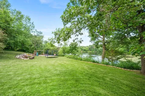 4806 Shevlin Court Eagan MN 55122