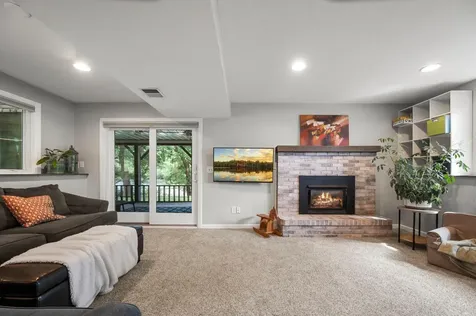 4806 Shevlin Court Eagan MN 55122