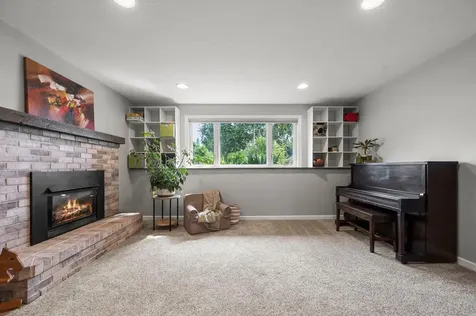 4806 Shevlin Court Eagan MN 55122