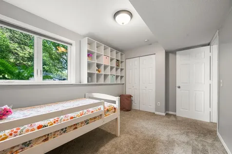 4806 Shevlin Court Eagan MN 55122