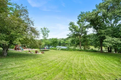 4806 Shevlin Court Eagan MN 55122