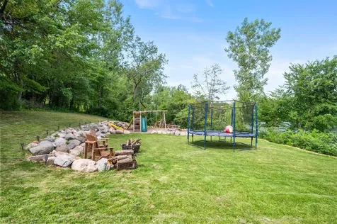 4806 Shevlin Court Eagan MN 55122