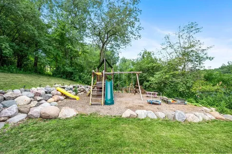 4806 Shevlin Court Eagan MN 55122