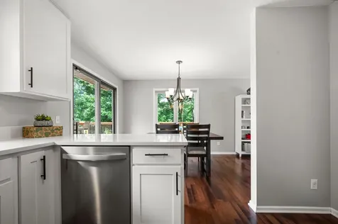 4806 Shevlin Court Eagan MN 55122