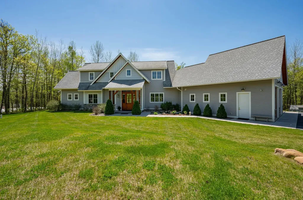 2410 Timberline Drive Grand Rapids MN 55744