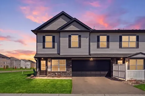5245 Long Pointe Pass Woodbury MN 55129