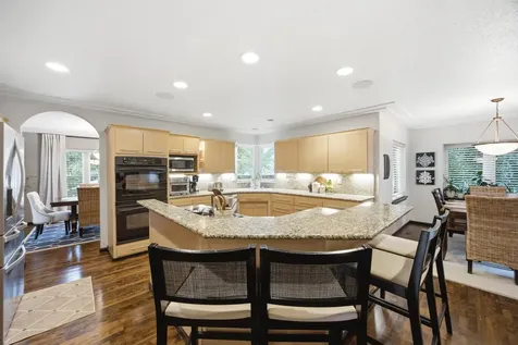 4825 Meadow Creek Drive S Fargo ND 58104