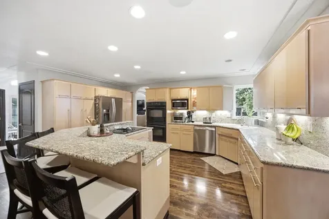 4825 Meadow Creek Drive S Fargo ND 58104