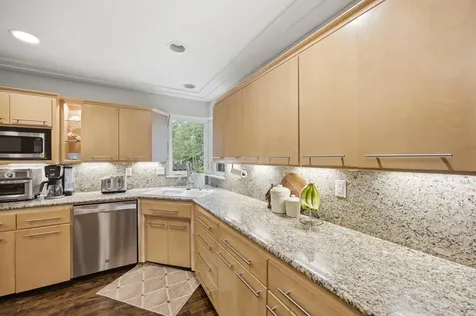 4825 Meadow Creek Drive S Fargo ND 58104