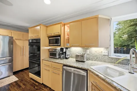 4825 Meadow Creek Drive S Fargo ND 58104