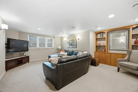 4825 Meadow Creek Drive S Fargo ND 58104