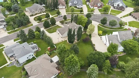 4825 Meadow Creek Drive S Fargo ND 58104