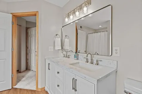 6528 210th Lane Court N Forest Lake MN 55025