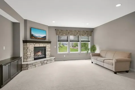 8549 172nd Street W Lakeville MN 55044