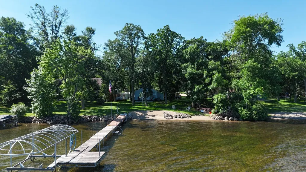 38489 W Wagon Trail Battle Lake MN 56515